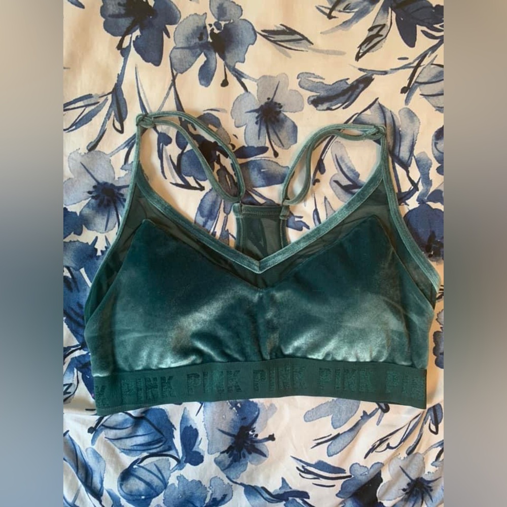Victoria Secret PINK Velvet Sports Bra
